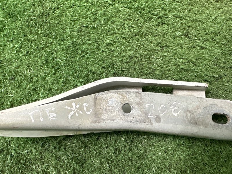 Петли капота Peugeot 206