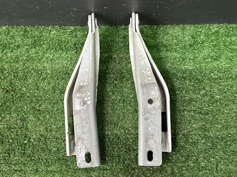 Петли капота Peugeot 206