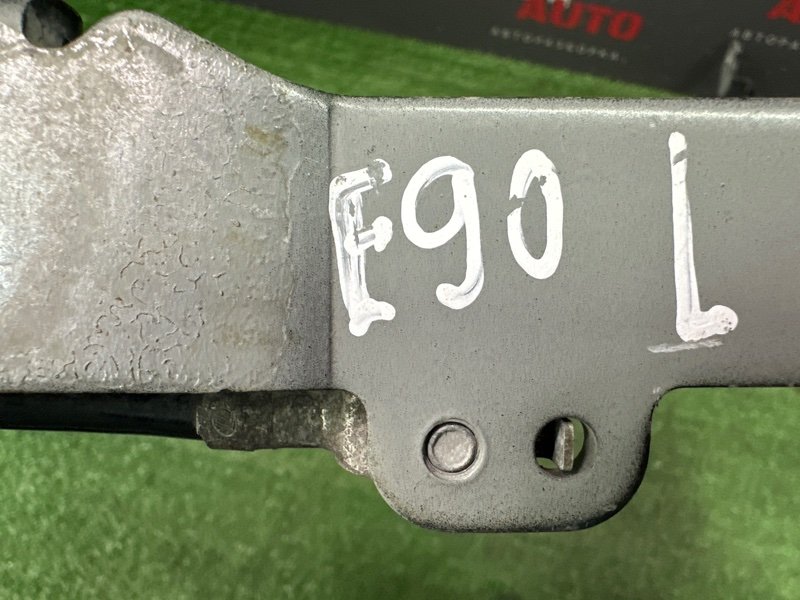 Петли капота BMW 3-SERIES E90