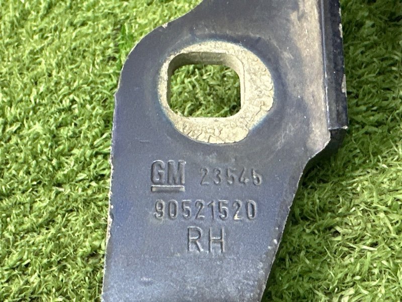 Петли капота Opel Astra G