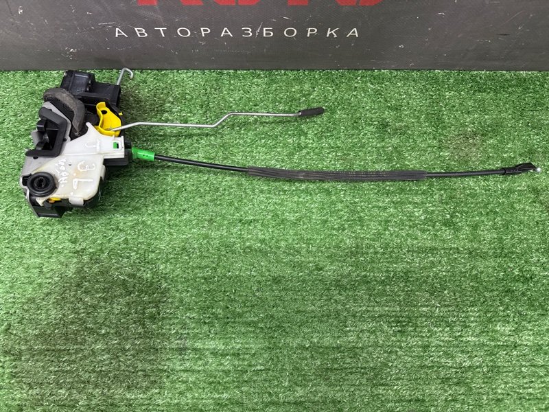 Замок двери Opel Astra J