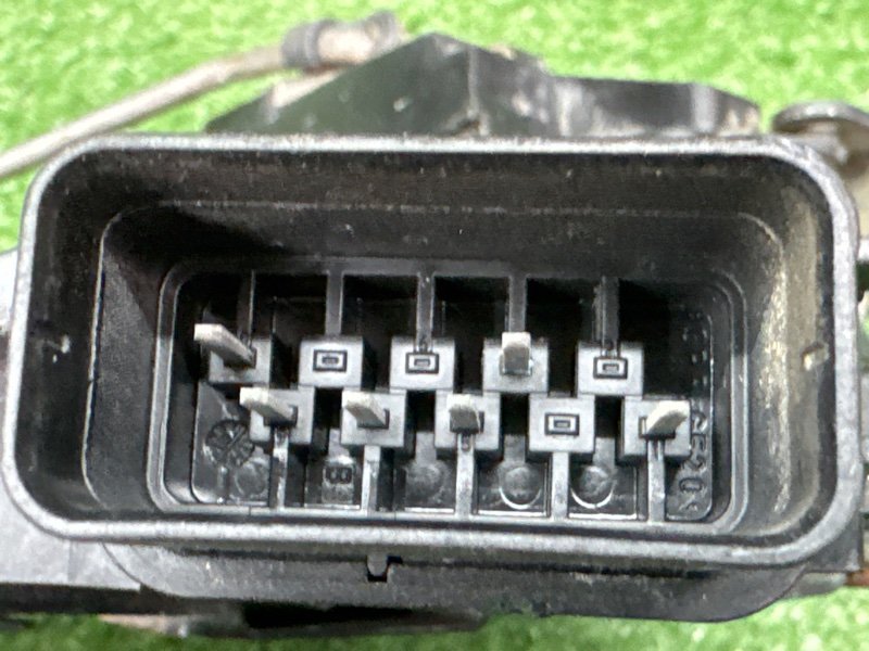 Замок двери Mazda 3