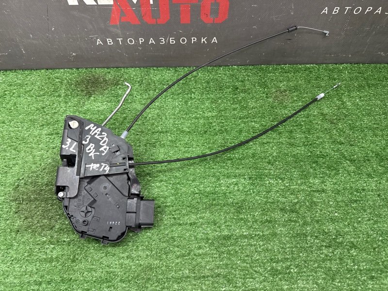 Замок двери Mazda 3