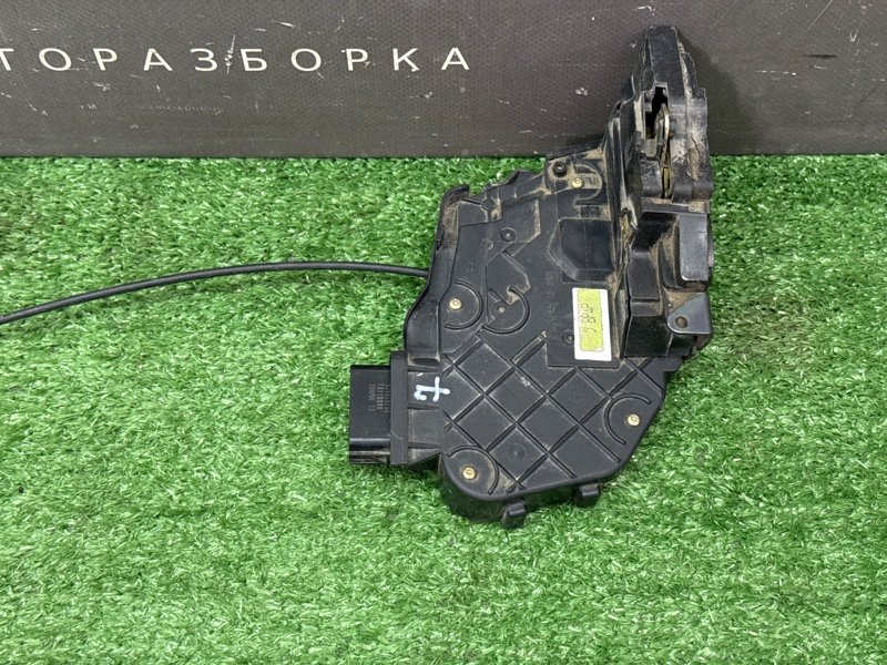 Замок двери Mazda 3