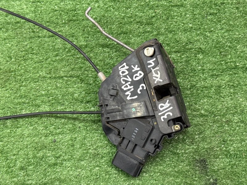 Замок двери Mazda 3