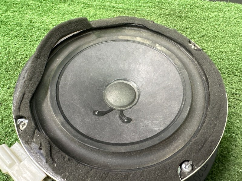 Динамик штатный Hyundai SantaFe 2