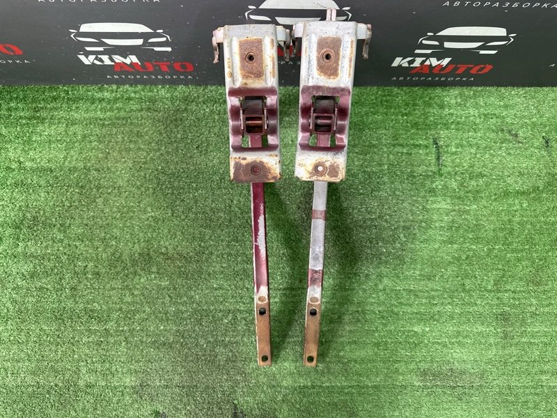 Петли крышки багажника Kia Spectra