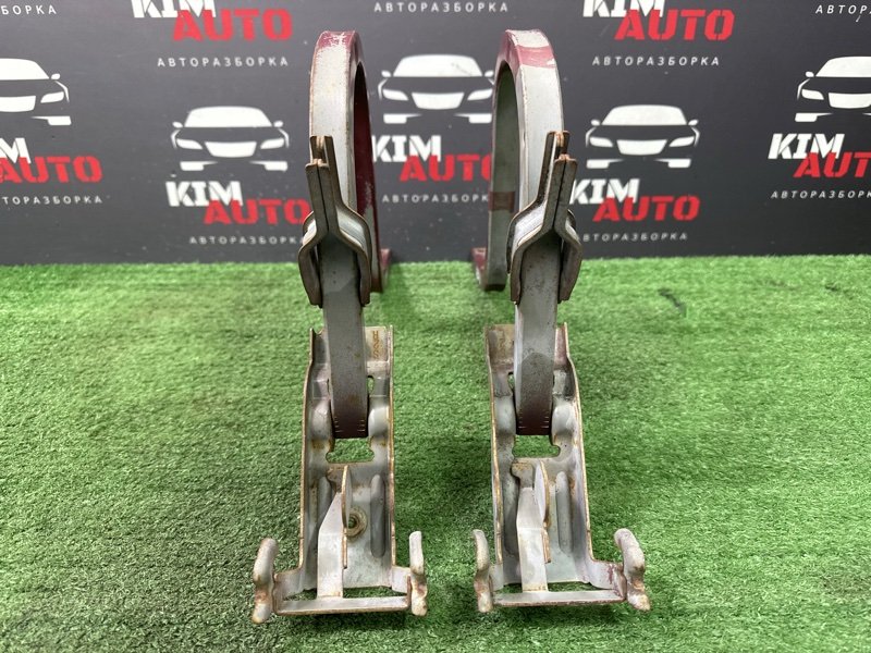 Петли крышки багажника Kia Spectra