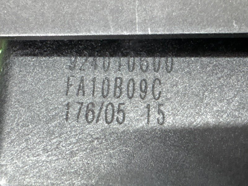 Замок двери Mazda 3