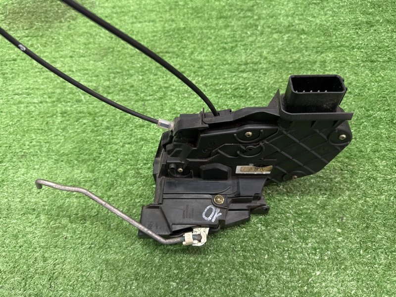 Замок двери Mazda 3