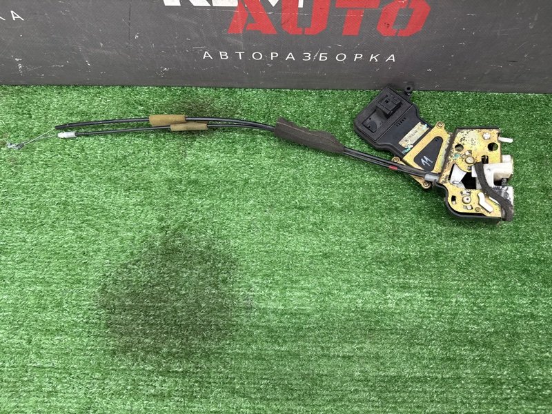 Замок двери Mazda 6