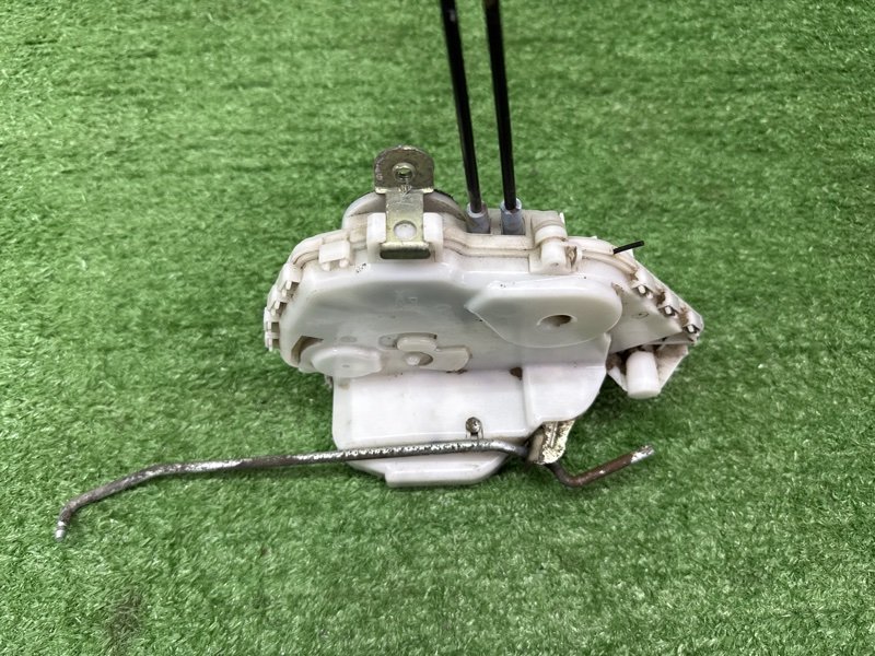 Замок двери Honda Civic 4D