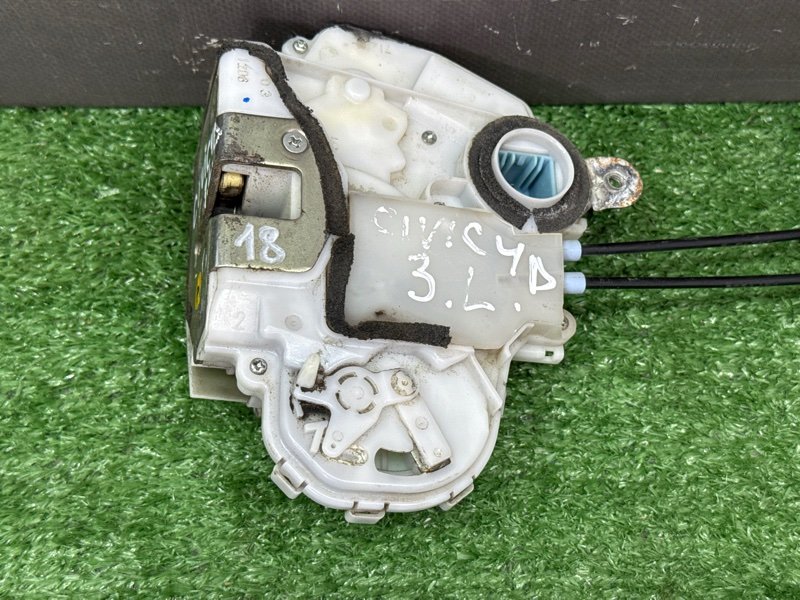 Замок двери Honda Civic 4D