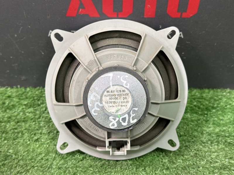 Динамик штатный Peugeot 308