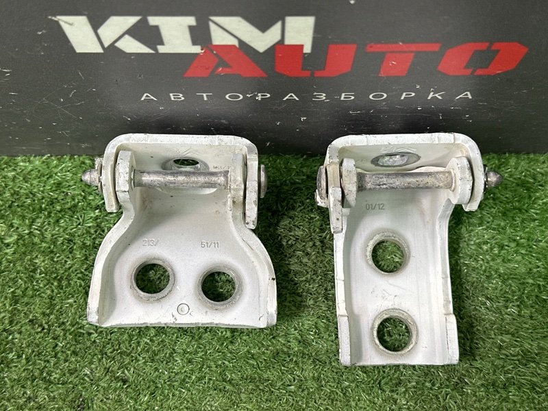 Петли двери Citroen C 4