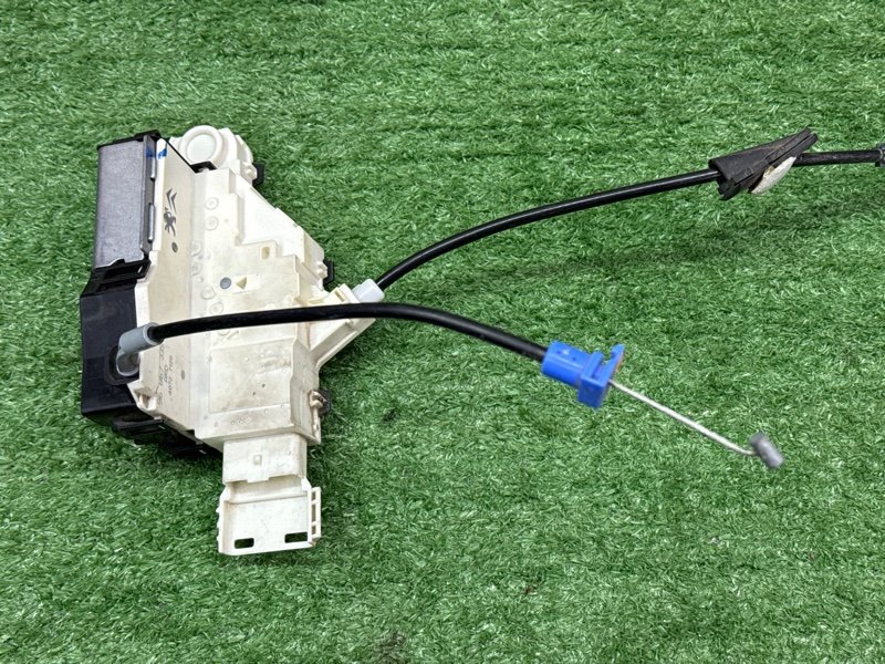 Замок двери Citroen C 4