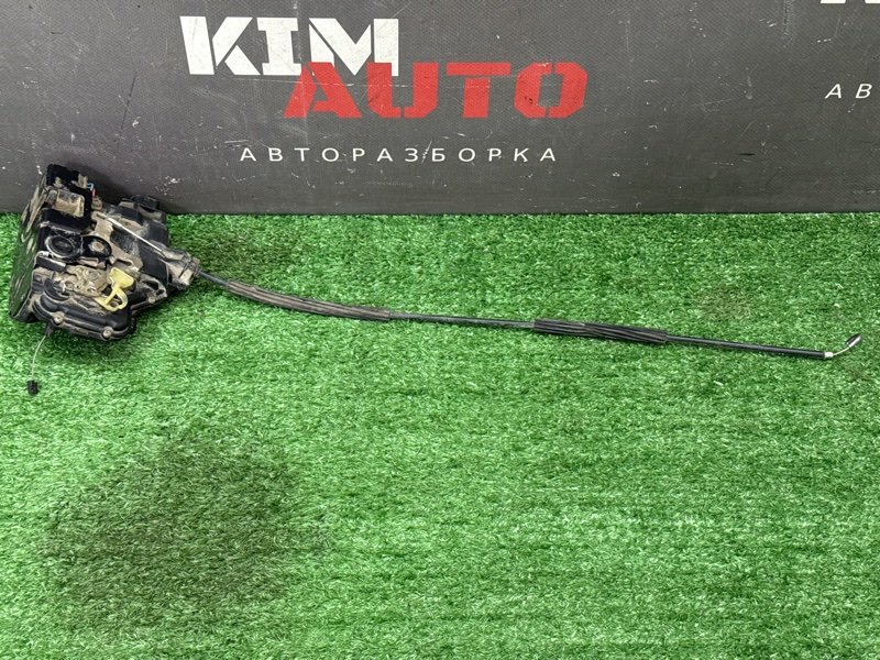 Замок двери Skoda Octavia A4