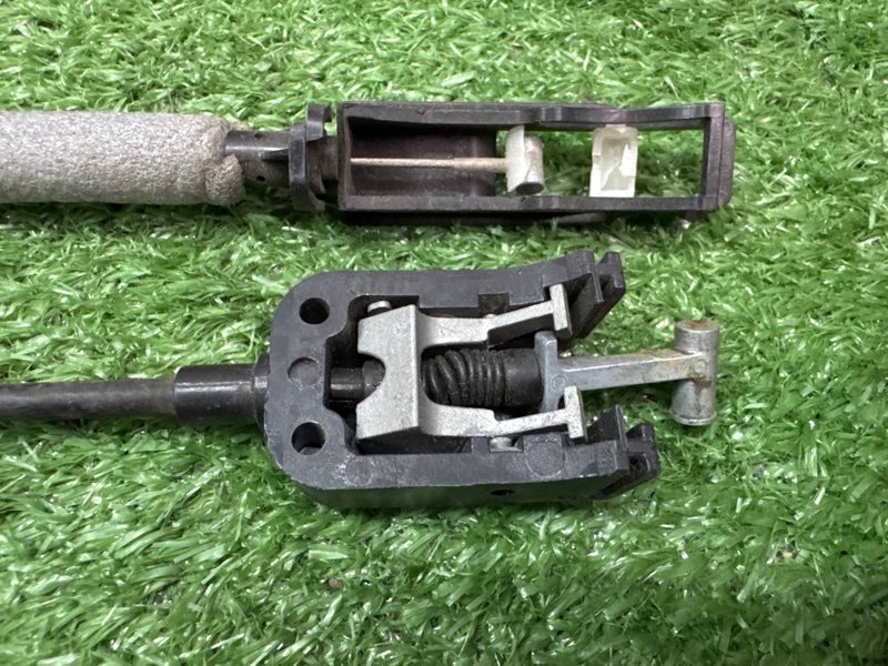 Замок двери Volkswagen Polo 5