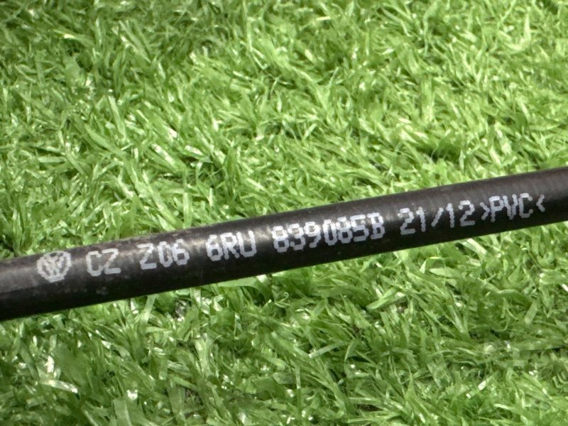 Замок двери Volkswagen Polo 5