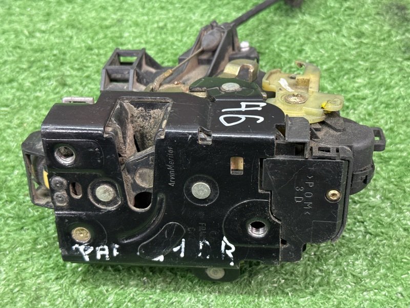 Замок двери Skoda Fabia 1 MK1