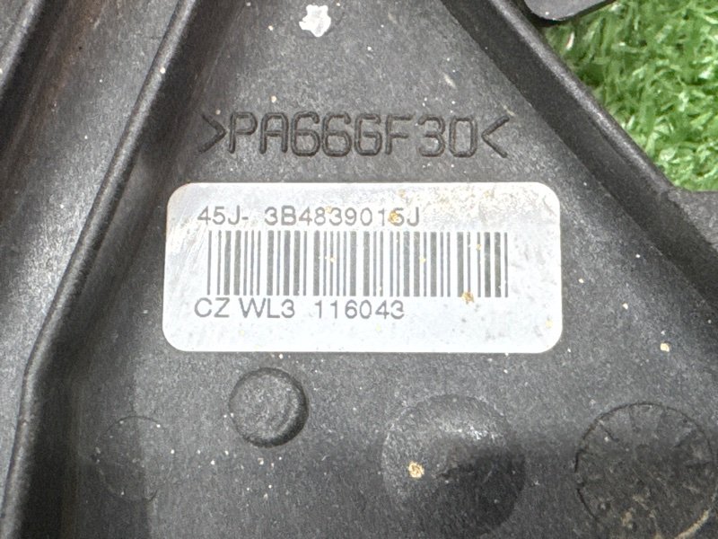 Замок двери Skoda Fabia 1 MK1