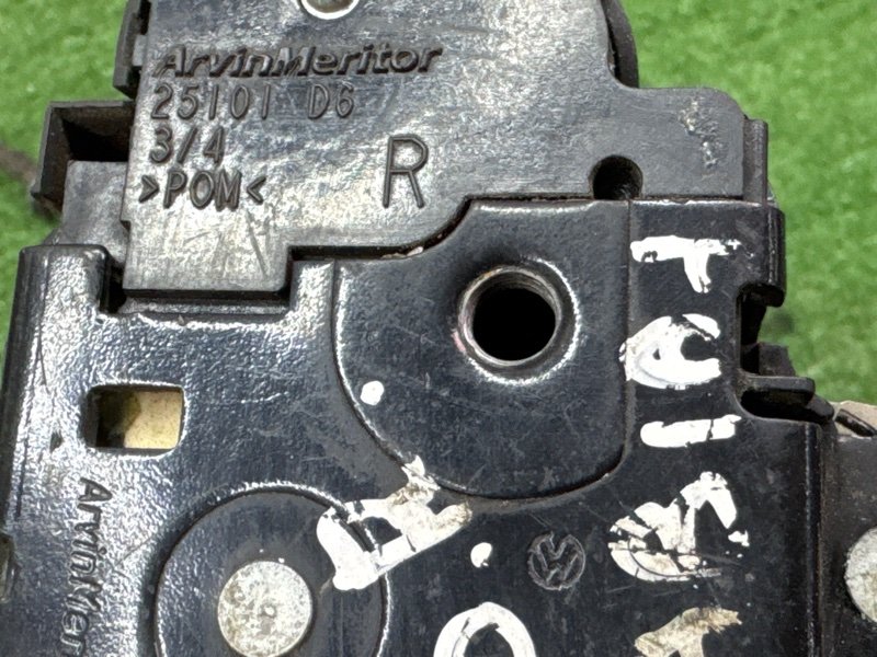 Замок двери Skoda Fabia 1 MK1