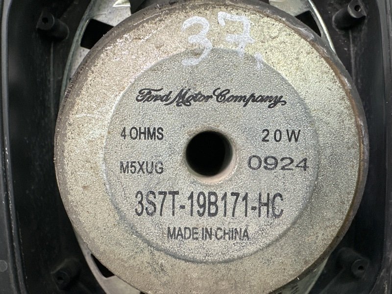 Динамик штатный Ford Mondeo 3