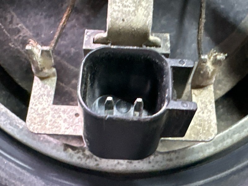 Динамик штатный Ford Mondeo 3