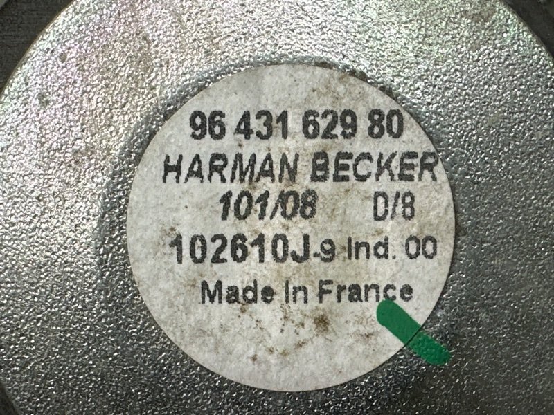 Динамик штатный Peugeot 308