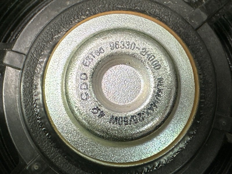 Динамик штатный Hyundai Elantra 4