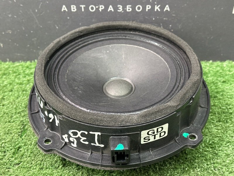 Динамик штатный Hyundai i30