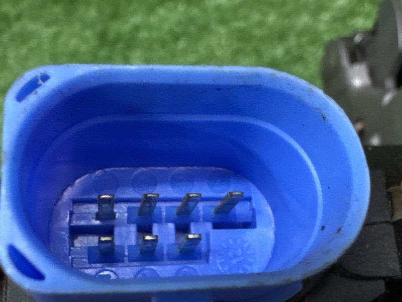 Замок двери Skoda Octavia A5