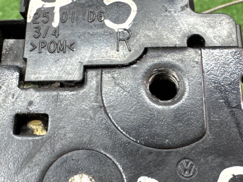 Замок двери Skoda Octavia A5