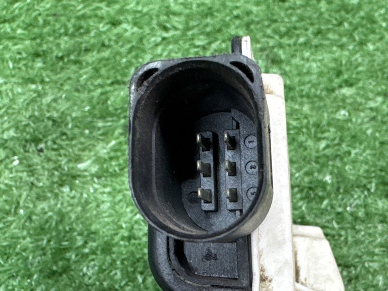 Замок двери Skoda Fabia 2