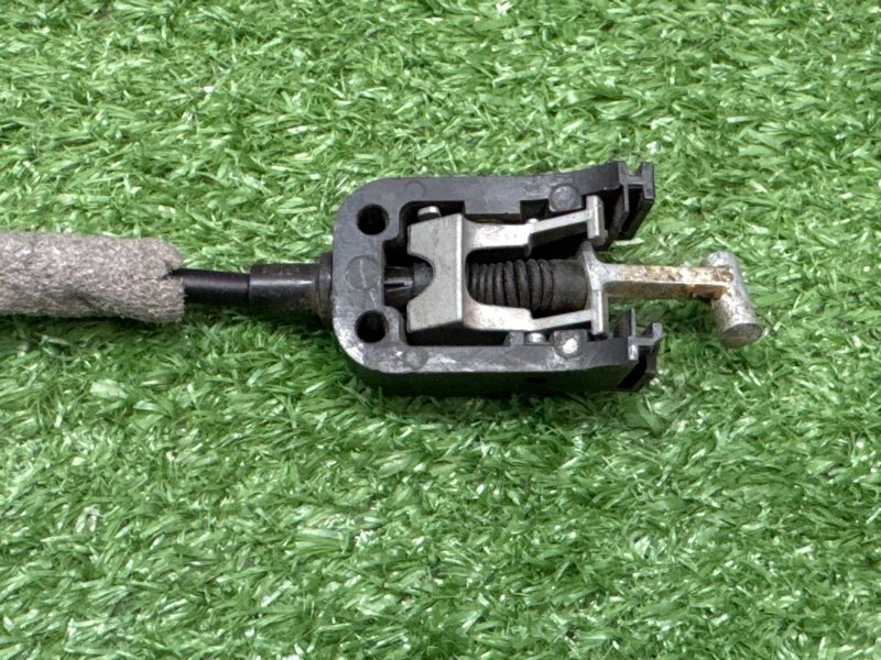 Замок двери Skoda Fabia 2