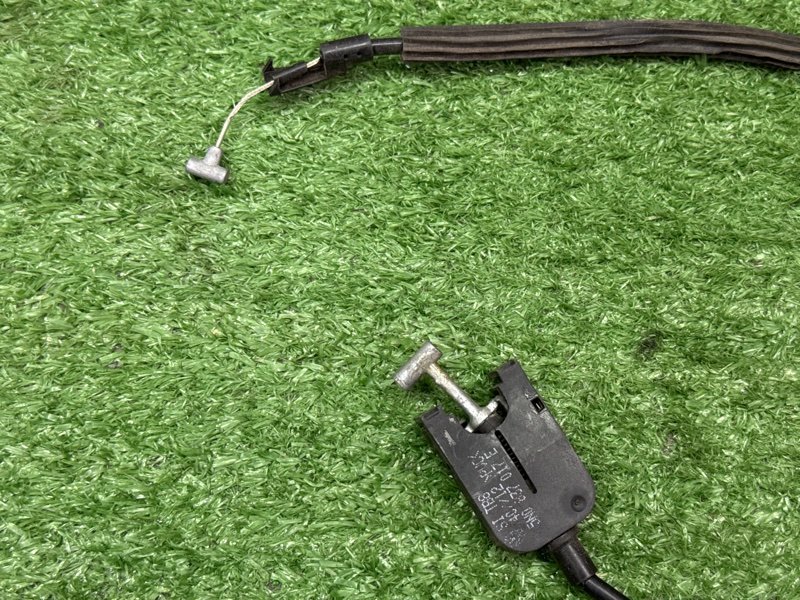 Замок двери Skoda Fabia 2