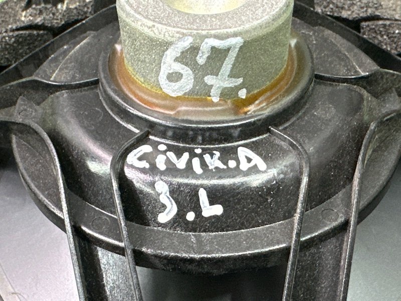Динамик Honda Civic 4D