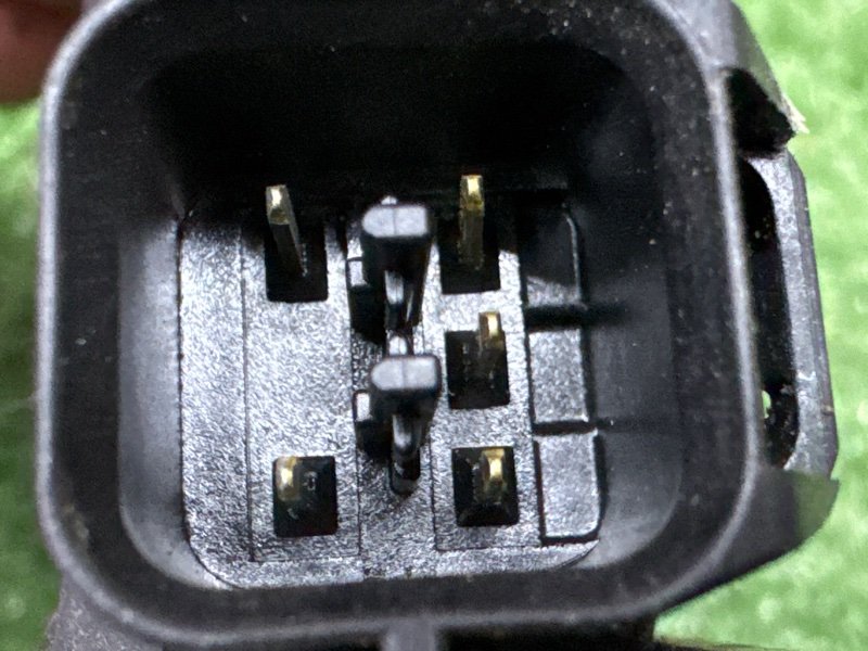 Замок двери Mitsubishi Lancer 9