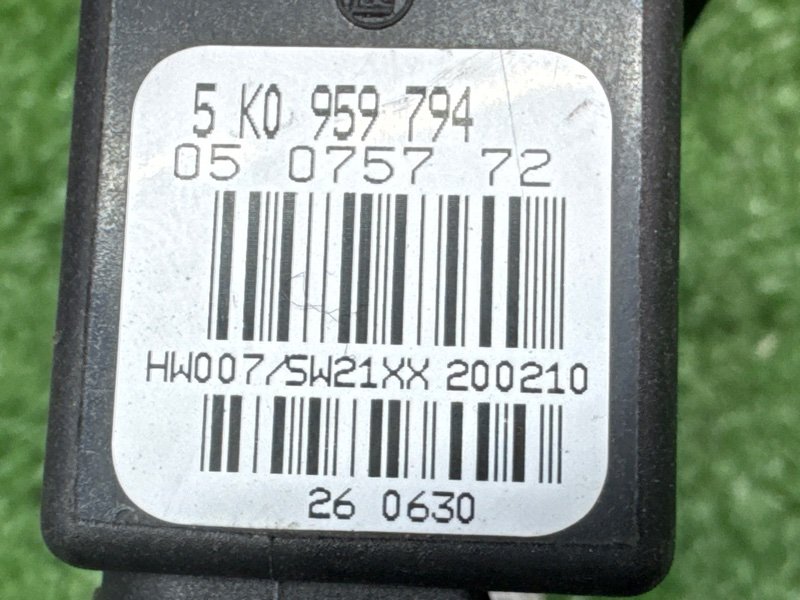 Мотор стеклоподъемника Skoda Octavia A5