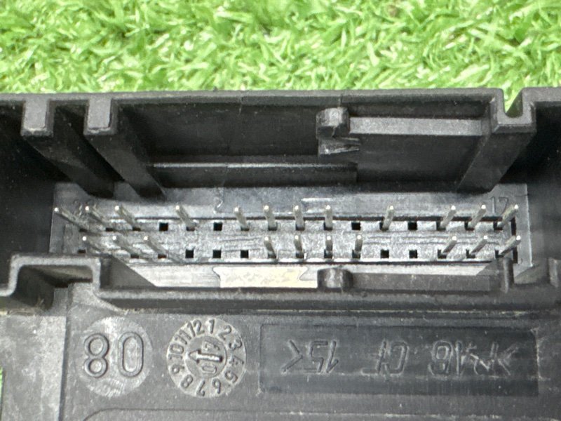 Мотор стеклоподъемника Skoda Octavia A5