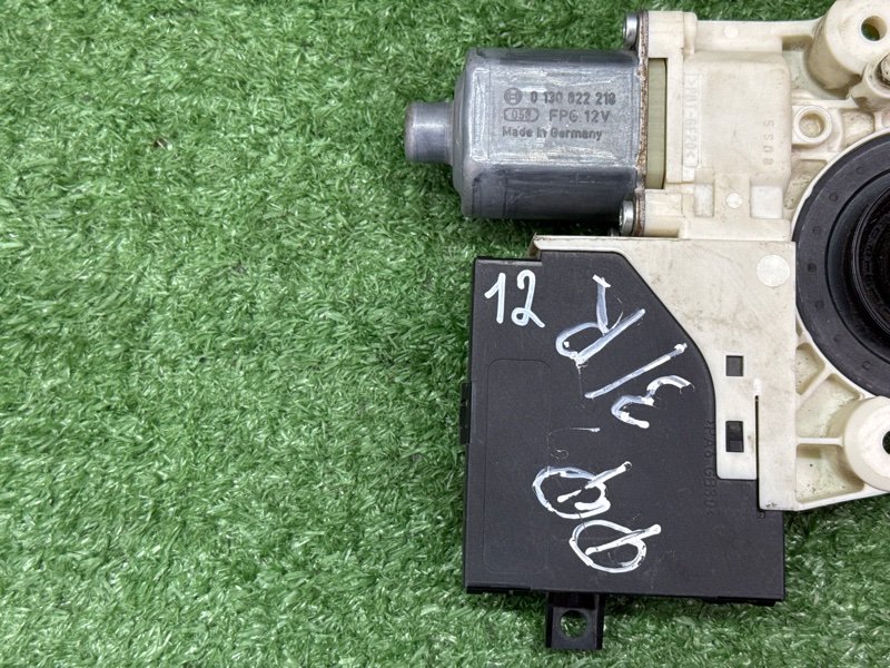 Мотор стеклоподъемника Ford Focus 2