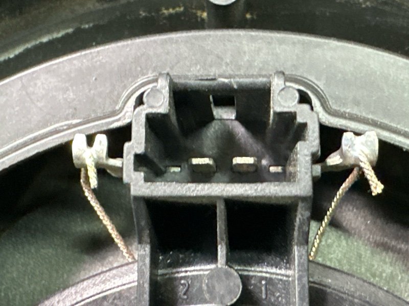 Динамик Citroen C 4