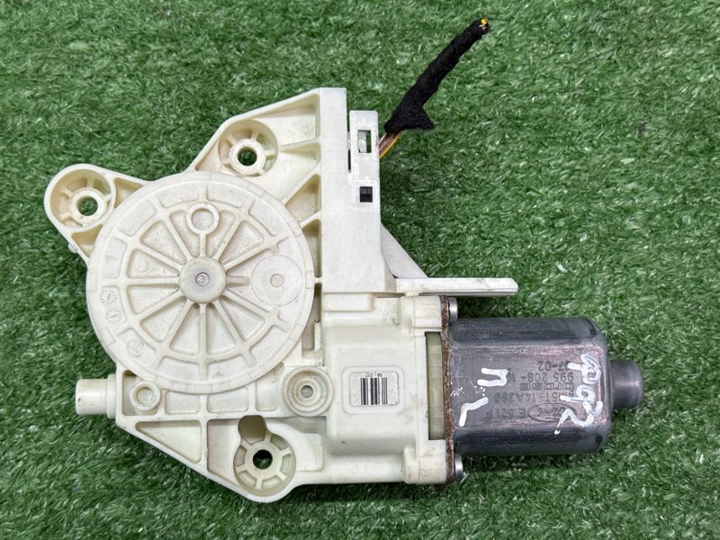 Мотор стеклоподъемника Ford Focus 2