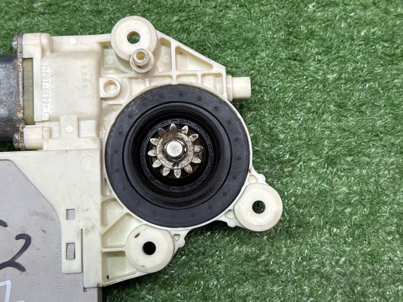 Мотор стеклоподъемника Ford Focus 2