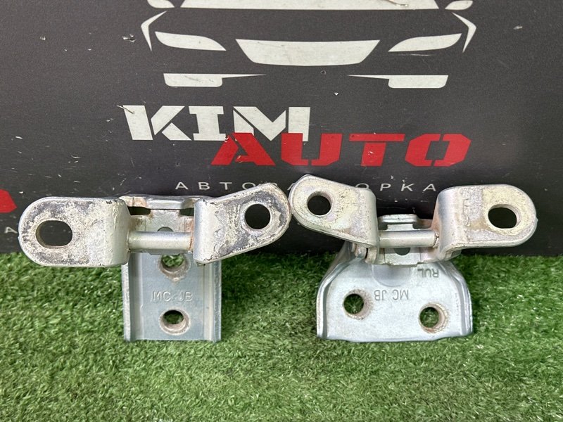 Петли двери Kia Rio