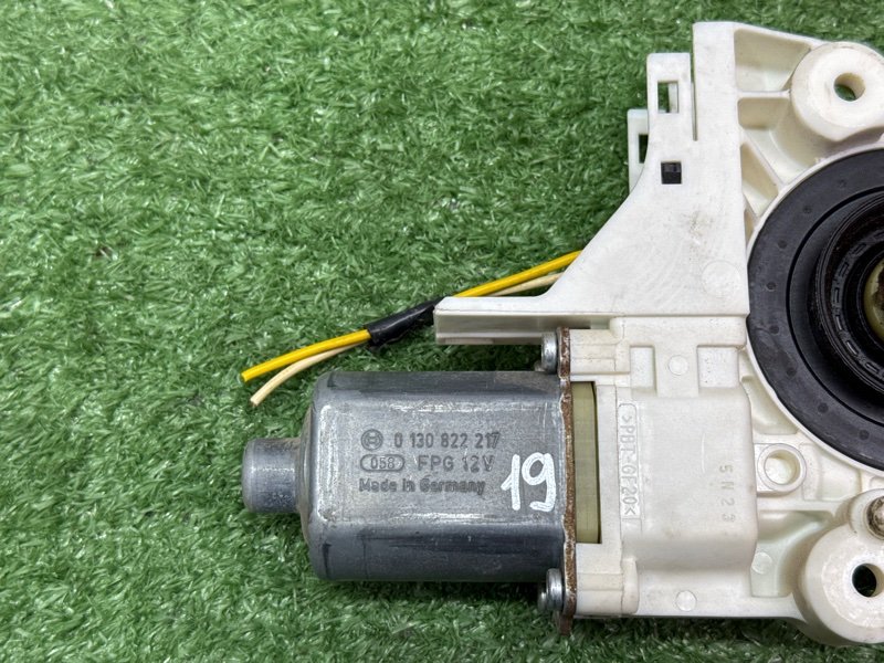 Мотор стеклоподъемника Ford Focus 2