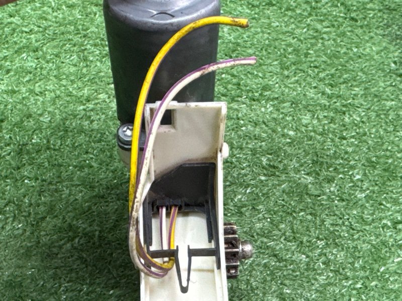 Мотор стеклоподъемника Ford Focus 2