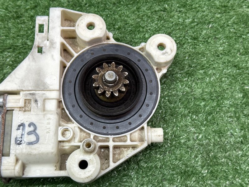 Мотор стеклоподъемника Ford Focus 2