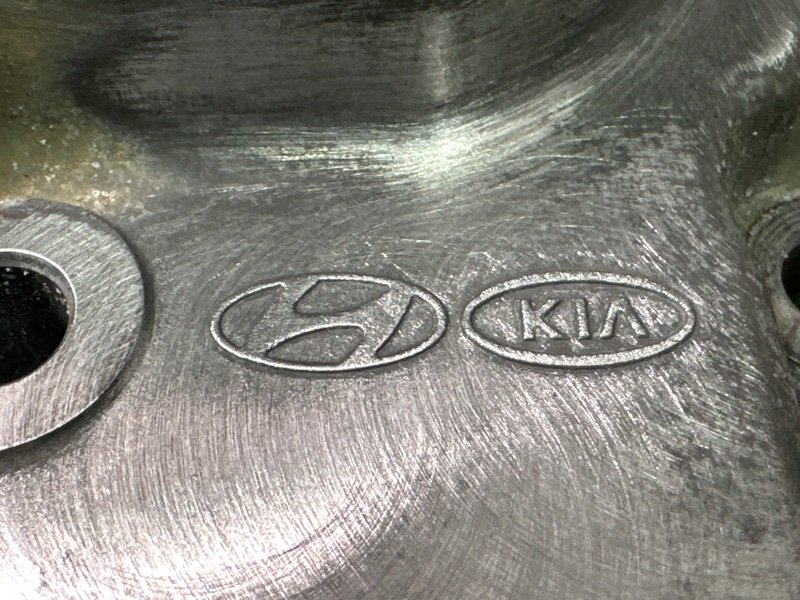 Крышка ГРМ Масляный насос Kia Ceed 2 2012 JD