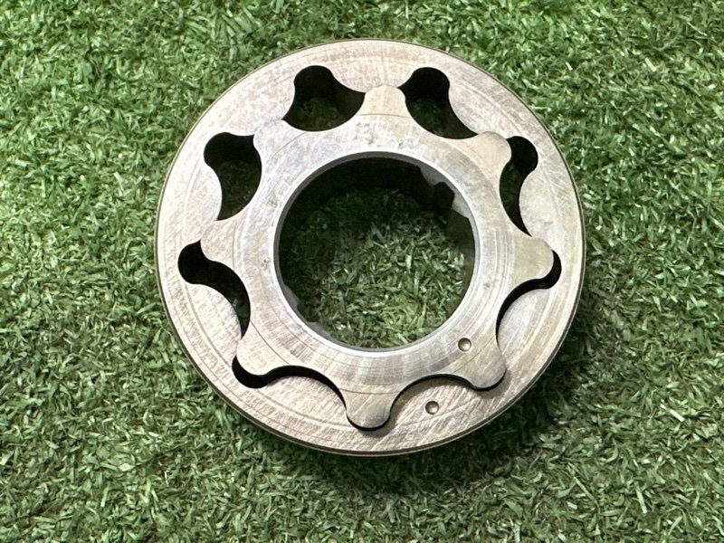 Крышка ГРМ Масляный насос Kia Ceed 2 2012 JD